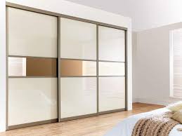 Sliding closet doors mirror will reflect almost all of the corners of your room. 21 Bedroom Closet Door Ideas And Designs For 2021 Innovative Unique
