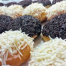 Popbela sudah siapkan 3 resep donat kentang yang praktis untuk dibuat. Donat Kentang Empuk Lembut Isi Shopee Indonesia
