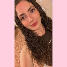 Vanessa Pineiro's Instagram, Twitter & Facebook