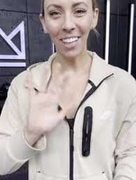 Sydney Cummings Houdyshell