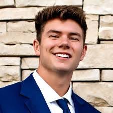 Sean Loomis's Instagram, Twitter & Facebook