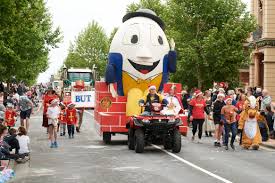 نتیجه جستجوی لغت [parade] در گوگل