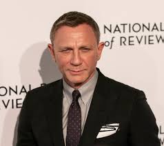 They have two kids together, but announced their separation in 2017. Gewusst James Bond Daniel Craig Hat Eine Fast 30 Jahrige Tochter