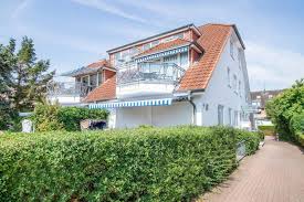 Sonnenterrasse mit blick auf die ostsee. Deichresidenz App 2 In Gromitz An Der Ostsee Mit Hund