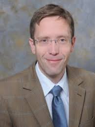 Dr. habil Molnár Márk, PhD