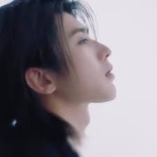 KUN just dropped the first hint of his upcoming song “Jasmine”