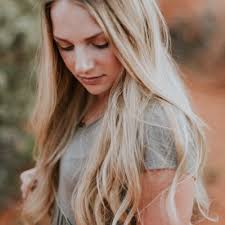 Holly Fielding (@hollyfielding11)