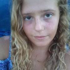 Kerri Hurd's Instagram, Twitter & Facebook