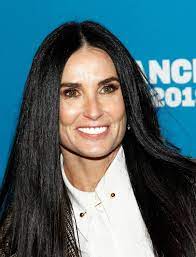 Demi's biological father was charles foster harmon, sr., who had left demi's mother, beverley/beverly virginia (king), before. Demi Moore Steckbrief Bilder Und News Web De