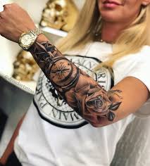 Modele tatouage mandala interieur avant bras avec rose. 100 Magnifiques Tatouages Avant Bras Pour Femme Tatouez