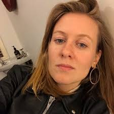 Katie Gemmill's Instagram, Twitter & Facebook