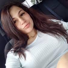 Amber Ledoux's Instagram, Twitter & Facebook