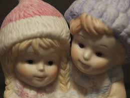 Winter Pond Collection "warming Up" Tealight Figurine Beacon Hill