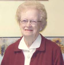 Lois Holley's Instagram, Twitter & Facebook