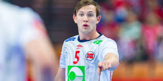 Sander sagosen has had various hairstyles in the past decade. Medienbericht Thw Kiel Und Sander Sagosen Einig
