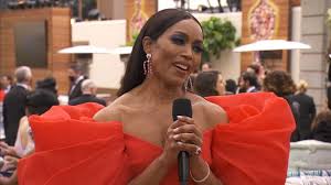 Angela basset picture / photo 8. Angela Bassett Calls The Oscars Hollywood S Christmas Video Abc News