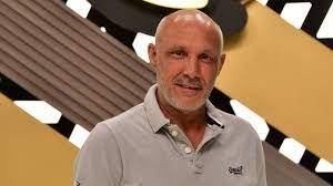 Mariano dalla libera fue el primer eliminado de la competencia tras un fallido pastel de papas. Las Anecdotas Del Loco Dalla Libera El Personaje De Masterchef Celebrity Que Quiere Ser Campeon La Opinion Austral