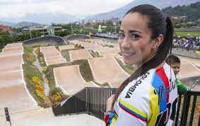 Óscar albeiro figueroa mosquera, odb (zaragoza, 27 de marzo de 1983), es un exlevantador de pesas colombiano que competía en la categoría de los 62 kilogramos. Mariana Escribio Con Oro Su Nombre En La Historia Olimpica