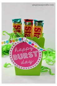 Cute Birthday Gift For Teacher Fun Easy Spring Gift Ideas With Free Printables Tutorial Birthdaygifts In 2020 Teacher Birthday Gifts Spring Gift Ideas Small Birthday Gifts