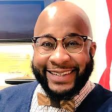 J-Les (@Educated1914)