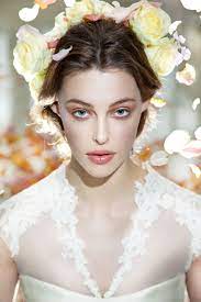 A Distinctive Italian Wedding With A Twist Strictly Weddings Bridal Style Italian Wedding Wedding Hair And Makeup