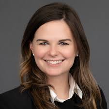 Jennifer Malik's Instagram, Twitter & Facebook