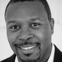 Chris Strahan's Instagram, Twitter & Facebook