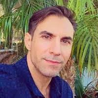 Keith Gallo's Instagram, Twitter & Facebook