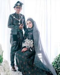 Awalnya baju pengantin ini dikenal pada dengan warna putih yang glamor. 35 Terbaik Untuk Design Baju Pengantin Songket 2018 Jm Jewelry And Accessories