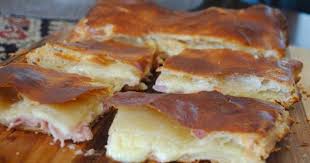 рецепт пирога из слоеного теста с ветчиной и сыром Pirog Iz Sloenogo Testa S Vetchinoj I Syrom Pirogi Iz Sloyonogo Testa Sloenoe Testo Pirog