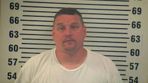 Scottsville man assaulted woman, deputies say