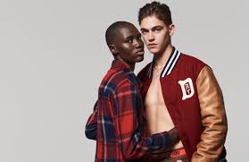 Hero beauregard faulkner fiennes tiffin (born 6 november 1997) is an english actor and model. Hero Fiennes Tiffin Fronts Superdry Rebels And Heroes Campaign Wwd