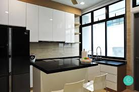 The wet kitchen would also be designed for easy cleaning. This Kitchen Layout Is The Best For Cooking In Qanvast