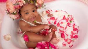 Be sure to try a milk bath if your baby has cradle cap, a diaper rash or even. Baby Milk Bath And Benefits Of Milk Bath To Children S Skin And Health Opera News