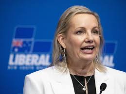 Desperately seeking workers for pick of the crop