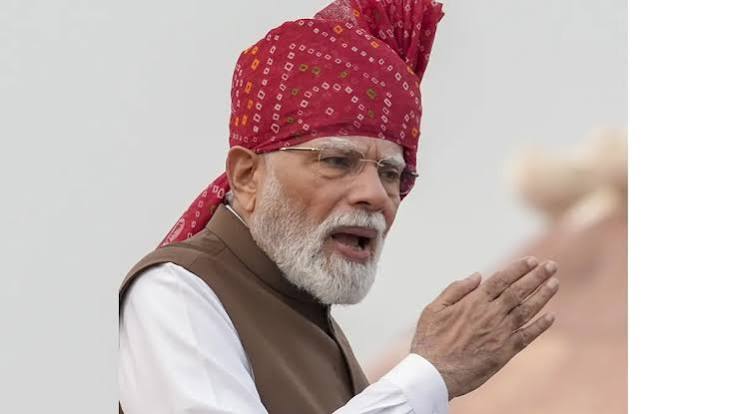 AI यूथ स्किलिंग से लेकर फ्री ऑनलाइन कोचिंग तक, PM मोदी ने लाल किले से किए 6 बड़े ऐलान - India TV Hindi
