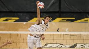 After 4 great years at long beach state in his home country Men S 2018 Preseason Player Of The Year Watch Can Tj Defalco Repeat