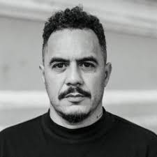 Stream Desfile PIET SPFW 2018 by MARCELO D2