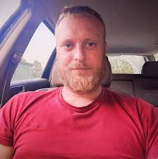 Į ringą žengia Dominykas Dirkstys