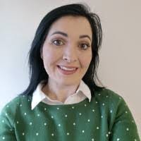 Kerrie Matthews's Instagram, Twitter & Facebook