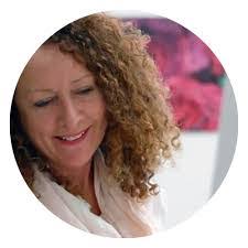 Linda Replogle's Instagram, Twitter & Facebook