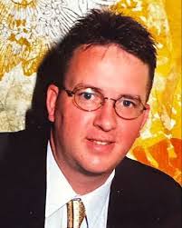 Keith Clary's Instagram, Twitter & Facebook