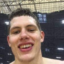 Kareem Cain's Instagram, Twitter & Facebook