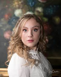 Exposition de portraits intemporels de femmes...