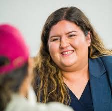 Elizabeth Alcantar's Instagram, Twitter & Facebook