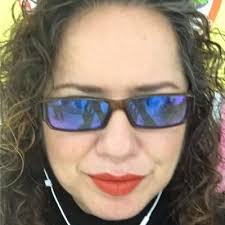 Erika Rocha (@queenerika74)