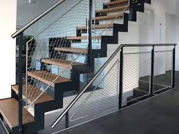 Garde Corps Rempli Avec Du Grillage Sur Escalier Ferro Rdv Sur Le Site Www Hurpeau Mousist Com Pour Davantage De Photos Home Decor Stairs Home