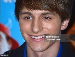 Max Weiner's Instagram, Twitter & Facebook