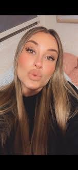 Miriam Padilla's Instagram, Twitter & Facebook