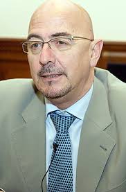 César Pascual, elegido 'Director Sanitario 2013'